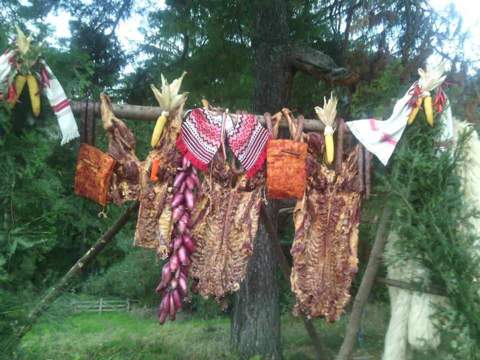 Festivalul Piatra Netedă – tradițiile ciobanilor săceleni