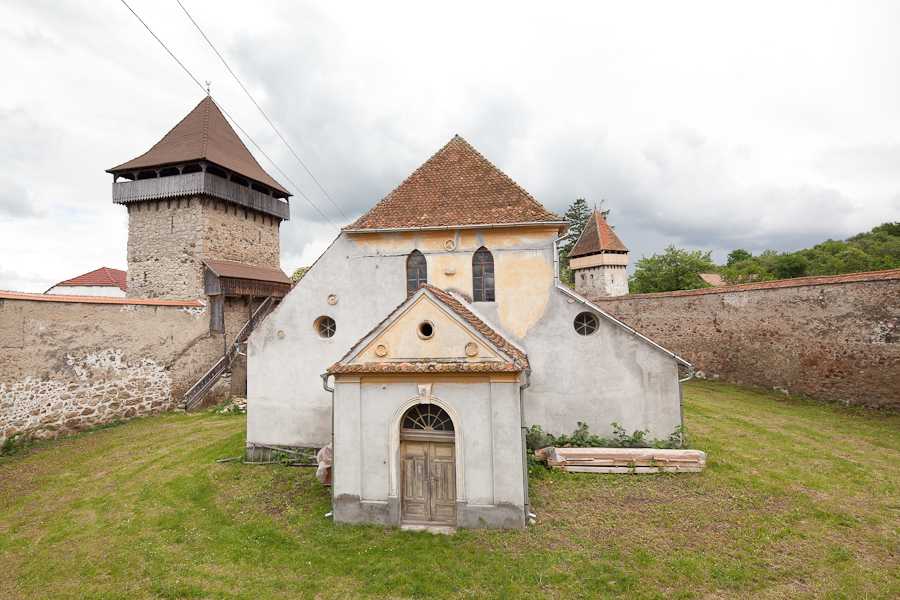 The Evangelical Fortified Church in Cața